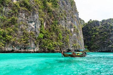 罗布乐思员工对平台未成年人保护措施不足表达担忧